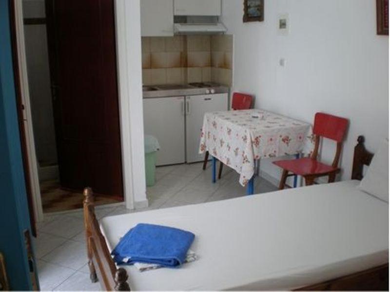 Artemis Pension Chora  Quarto foto